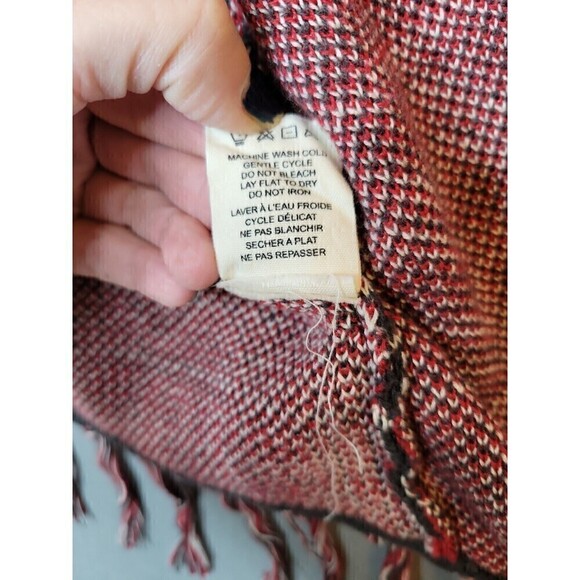 Billabong Designer's Closet Boho Cardigan Wrap Southwestern Print Fringe Size S - Picture 10 of 14